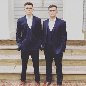 Meet your Posher, Sam